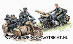 Master Box LTD German Motorcycle Troops on the Move