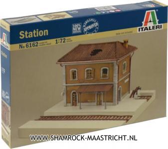Italeri Station