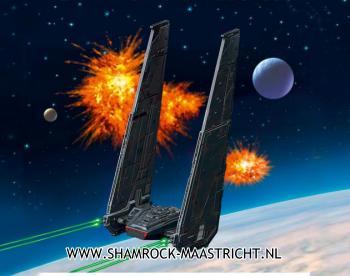 Revell Star Wars Easykit kylo Rens Command Shuttle