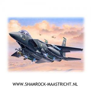 Revell F-15E Strike Eagle and Bombs Modelset