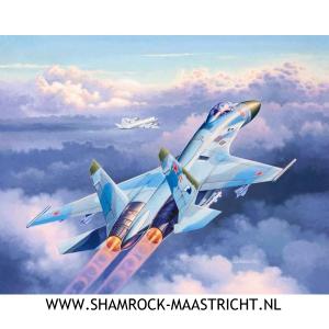 Revell Suchoi Su-27 Flanker 1/144