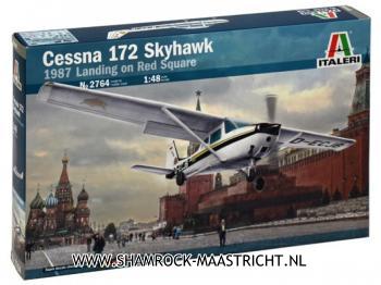 Italeri Cessna 172 Skyhawk 1987 Landing On Red Square 1/48