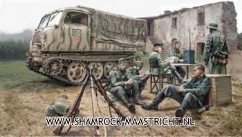 Italeri Steyr RSO/01 With German Soldiers And Accessories 1/35