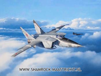 Revell MiG-25 RBT 1/48