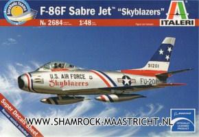 Italeri F86F Sabre Jet  Skyblazers