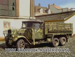 ICM Henschel 33 D1 WWII German Truck